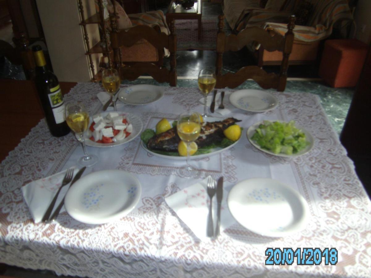 George'S House Apartment Ágios Matthaíos Екстериор снимка